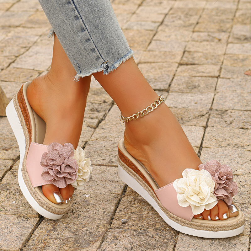 Women's Pink Flower Decor Plat - огляд і ціна Espadrille Slip On