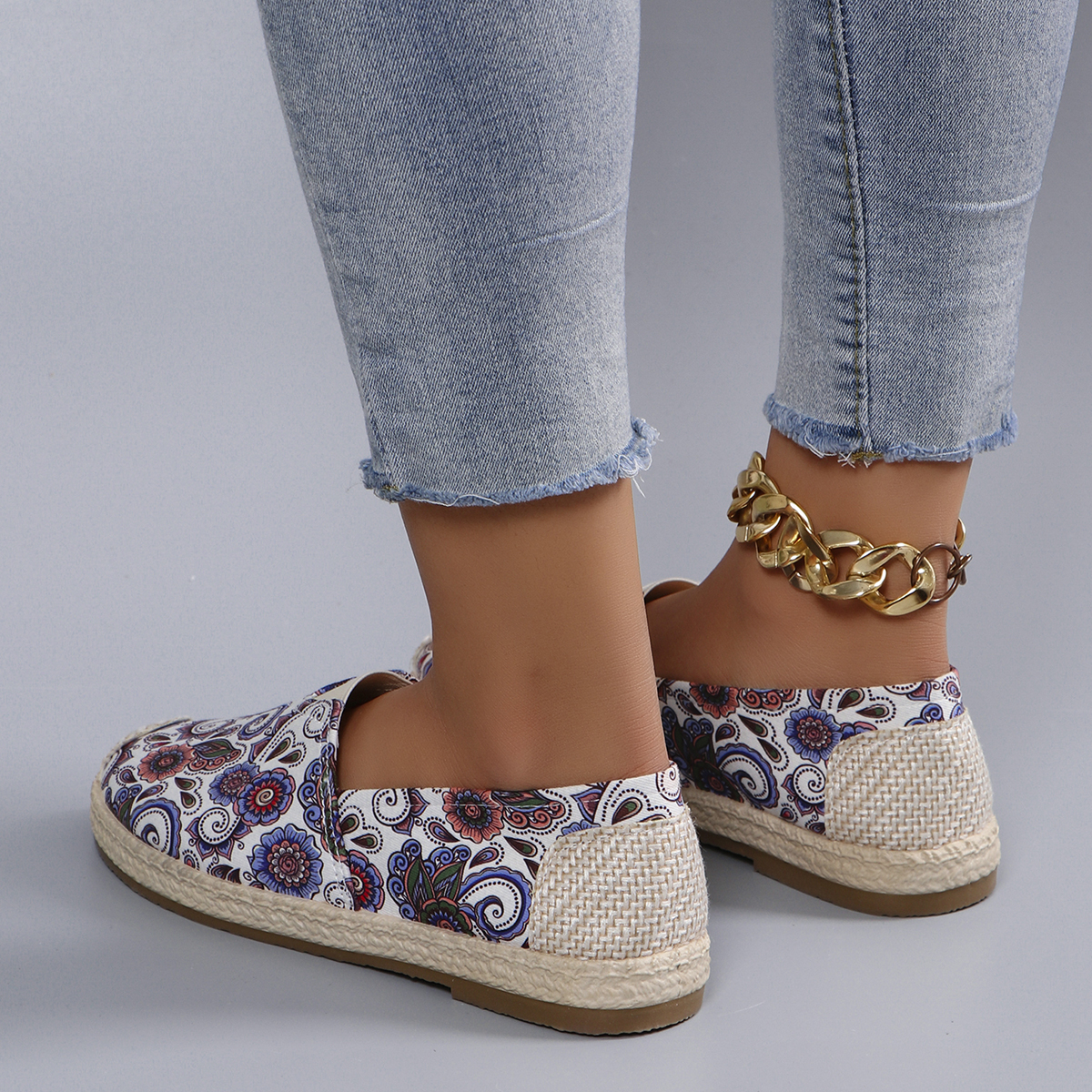 Spring new women's sports shoe - огляд і ціна Espadrille Slip On