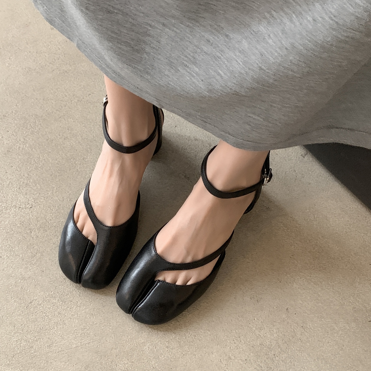 Dilalula 2026 Natural Leather  - огляд і ціна Casual Sandal Leather